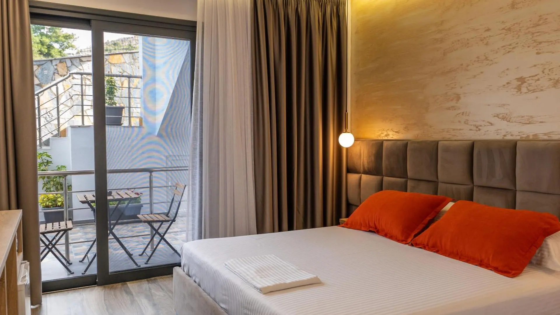 Hotel Flori Sarande Albania